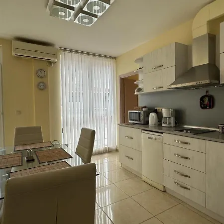 в болгарии Apartment Primorsko